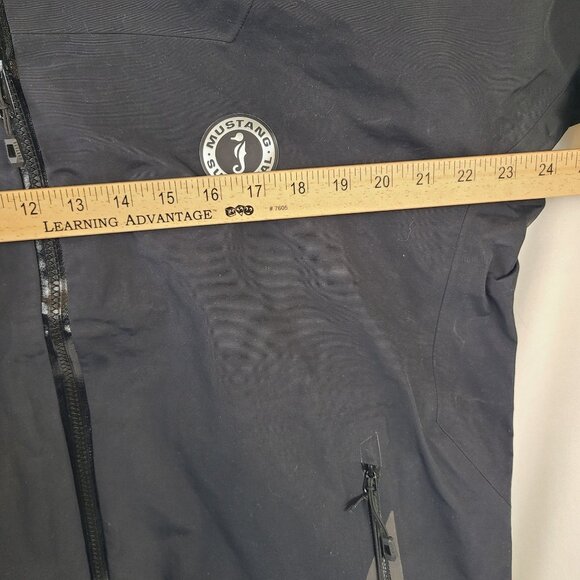 NWT Mustang Survival Guide Jacket Black Waterproof Hooded Sz M - Picture 6 of 11